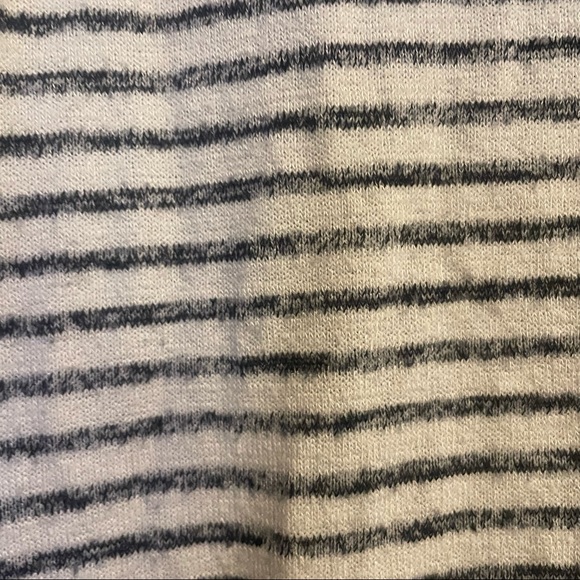 Banana Republic striped shirt - Picture 3 of 3